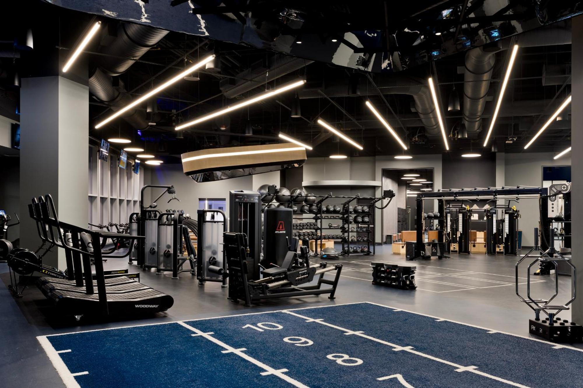 Fontainebleau Las Vegas Eksteriør billede The gym at the 2018 London Marathon